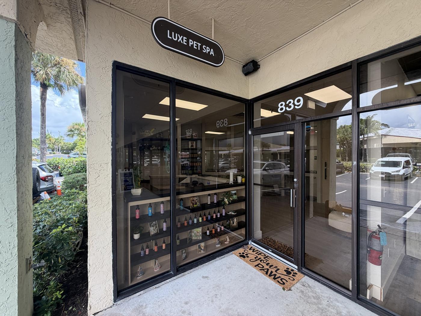 The ZenSpawt storefront with the product window